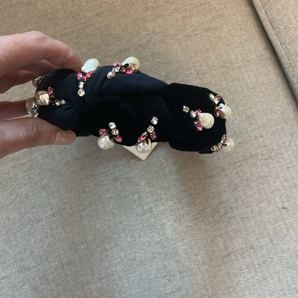 LELE SADOUGHI Acorn Pearly Knotted Headband - Picture 4 of 7